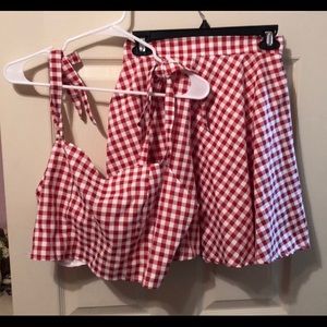 Super cute gingham set